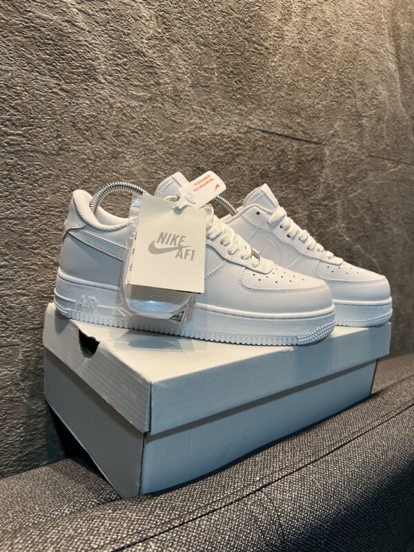 Nike Air Force