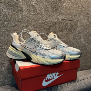 Nike V2k Run